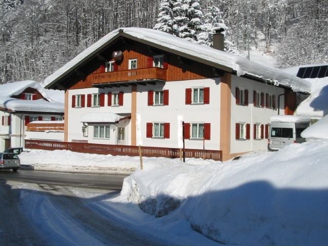 Haus Jochum Bed & Breakfast Langen am Arlberg ภายนอก รูปภาพ